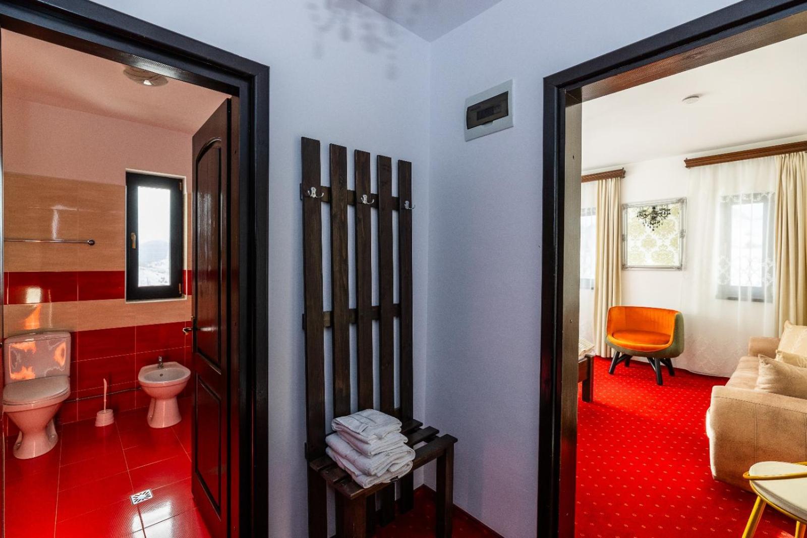 Vila Luca-Hotel Şirnea Exterior foto